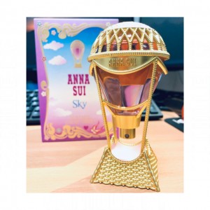 Anna Sui Sky