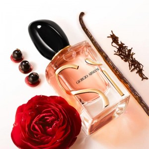 Giorgio Armani Si Intense 2023
