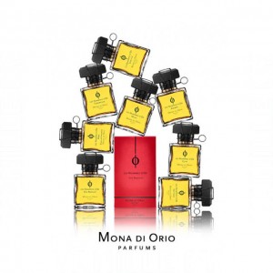 Mona di Orio Oudh Osmanthus