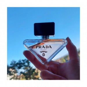 Prada Paradoxe