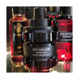 Viktor & Rolf Spicebomb Infrared