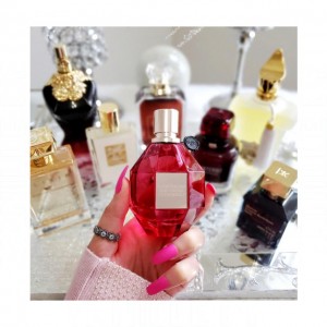 Viktor & Rolf Flowerbomb Ruby Orchid