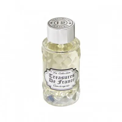 12 Parfumeurs Francais Conciergerie