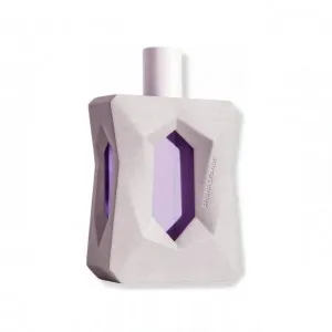 Ariana Grande God Is A Woman