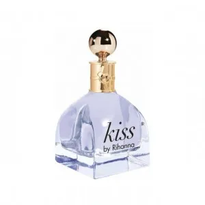 Rihanna Kiss